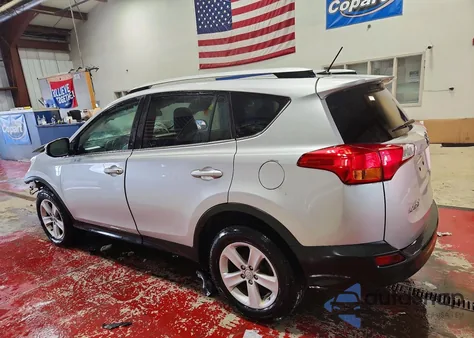 2014 Toyota Rav4 Xle из США, поврежденный, VIN 2T3RFREV0EW198001